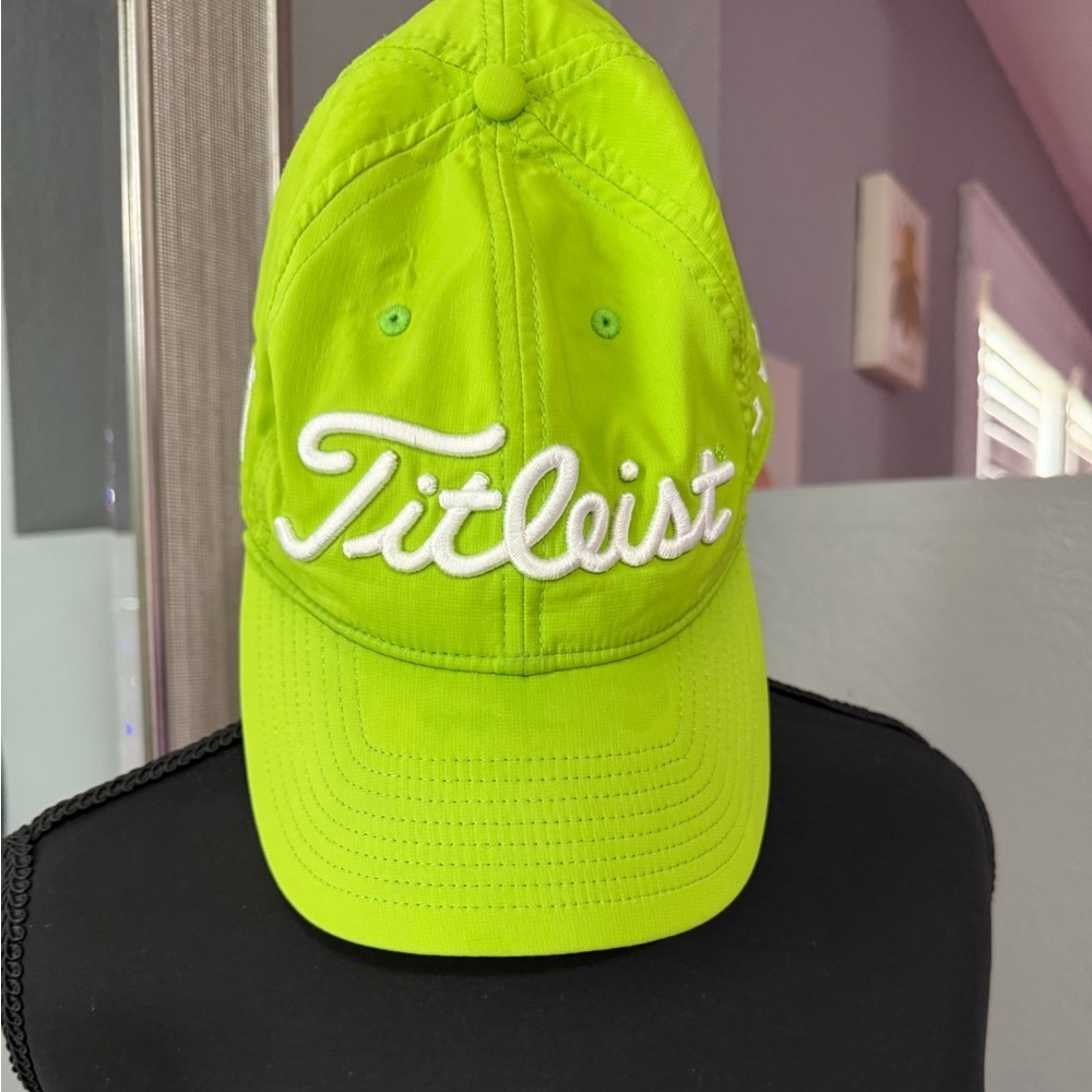 Titleist Lime Green FootJoy Pro V1 Adjustable Strap Hat